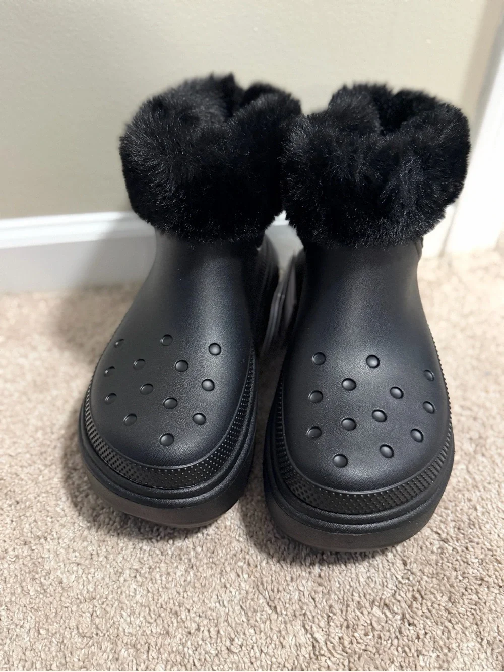CROCS Black Faux-Fur Cuff Winter Clog Boots